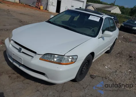 1999 Honda Accord Ex V6 z USA, uszkodzony, nr VIN 1HGCG165XXA022773